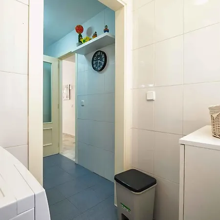 View Challenge شقة